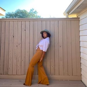 🎥 BELL BOTTOMS 🎥